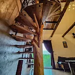 перуле Perule - Handmade Cozy Wooden In The Rhodope Mountain Willa Shumnatitsa