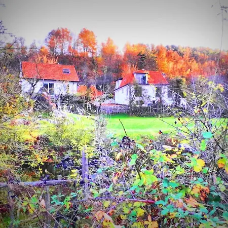 Perule - Handmade Cozy Wooden In The Rhodope Mountain Shumnatitsa