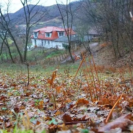 перуле Perule - Handmade Cozy Wooden In The Rhodope Mountain *
