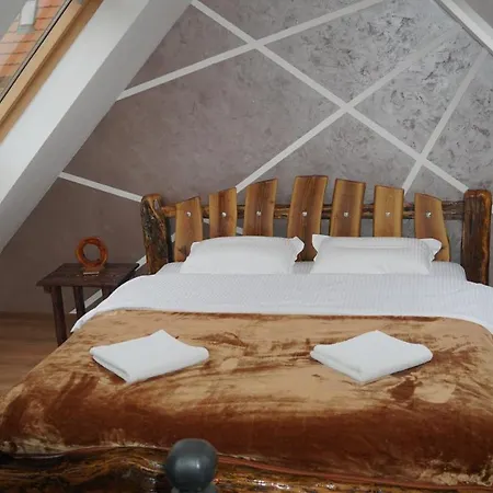 перуле Perule - Handmade Cozy Wooden In The Rhodope Mountain Villa *