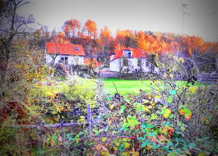 перуле Perule - Handmade Cozy Wooden In The Rhodope Mountain Shumnatitsa